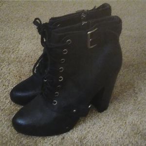 Lace up boots
